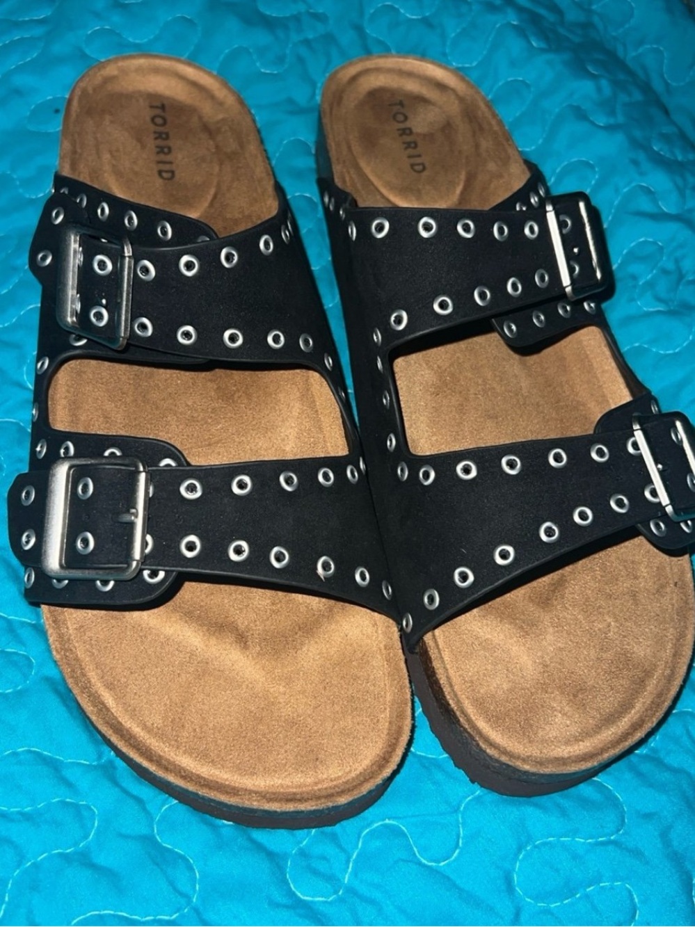 TORRID DOUBLE BUCKLE GROMMET SLIDE SANDALS IN BLACK//WOMEN’S SIZE 12M